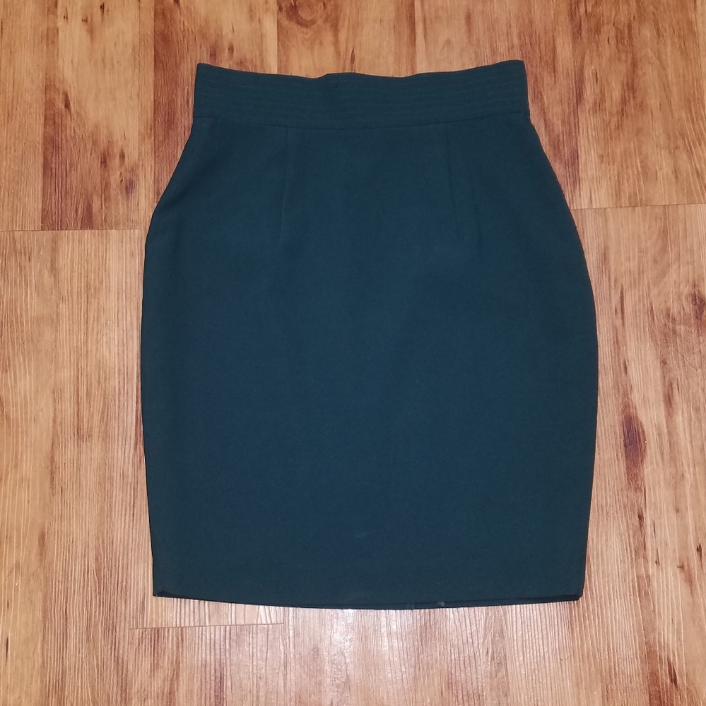 Emerald pencil skirt from Hong Kong (vintage)